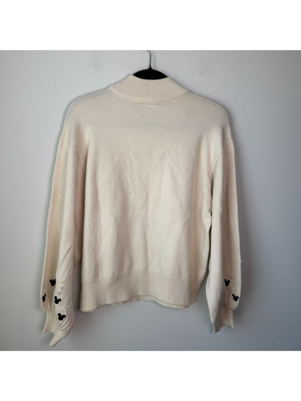 Disney Her Universe NWT Mickey Mouse Pearl Balloon Sleeve Sweater Size Small - Picture 9 of 10